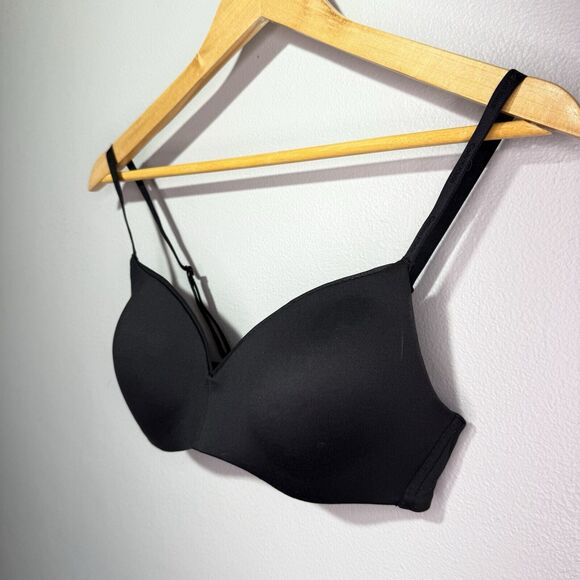Calvin Klein Black Padded Underwire Bra Women’s Size Small Adjustable Straps - Picture 2 of 6